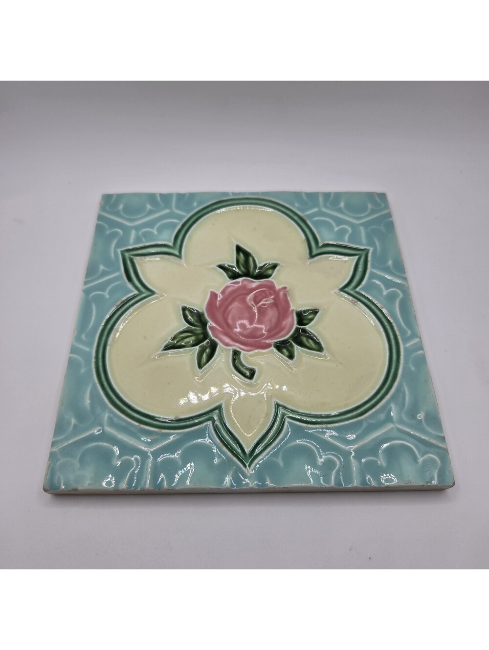 Vintage Gristal Art Pottery Tile H & R Johnson  6" SQ Majolica England Rose #665